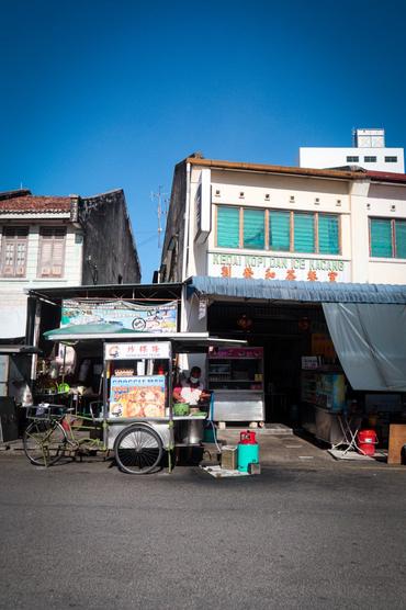 Locally known as lorong selamat char kuey teow, it is located in kafe heng huat, a coffee shop along lorong selamat in george town, penang. Lorong Selamat Char Koay Teow Penang Thokohmakan