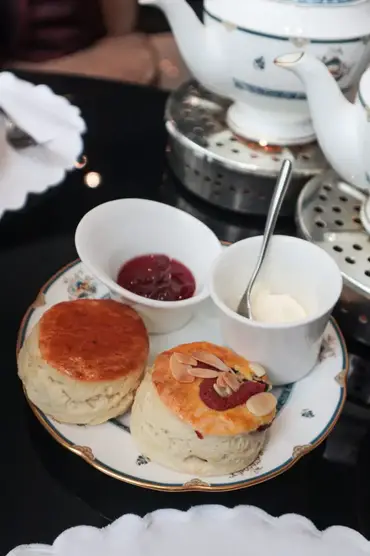 More meanings for minum petang . Ritz Carlton Afternoon Tea Kl Thokohmakan