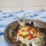 Steamed pomfret with fungus, ginger and soy sauce [Recipe]