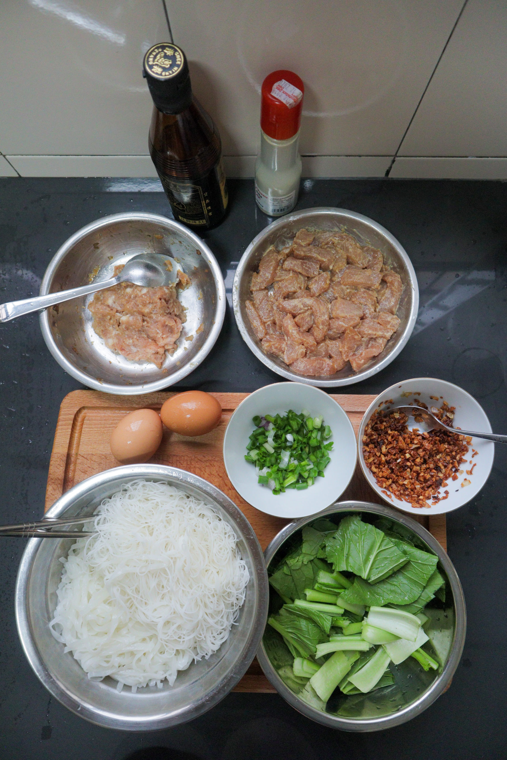 Pork noodles [Pressure cooker recipe] Thokohmakan