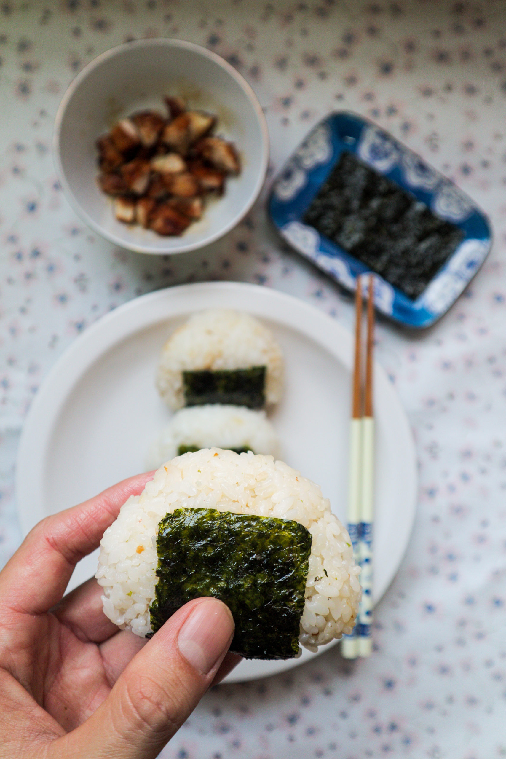 Chicken Teriyaki Onigiri おにぎり [RECIPE Pt. 2] - Thokohmakan