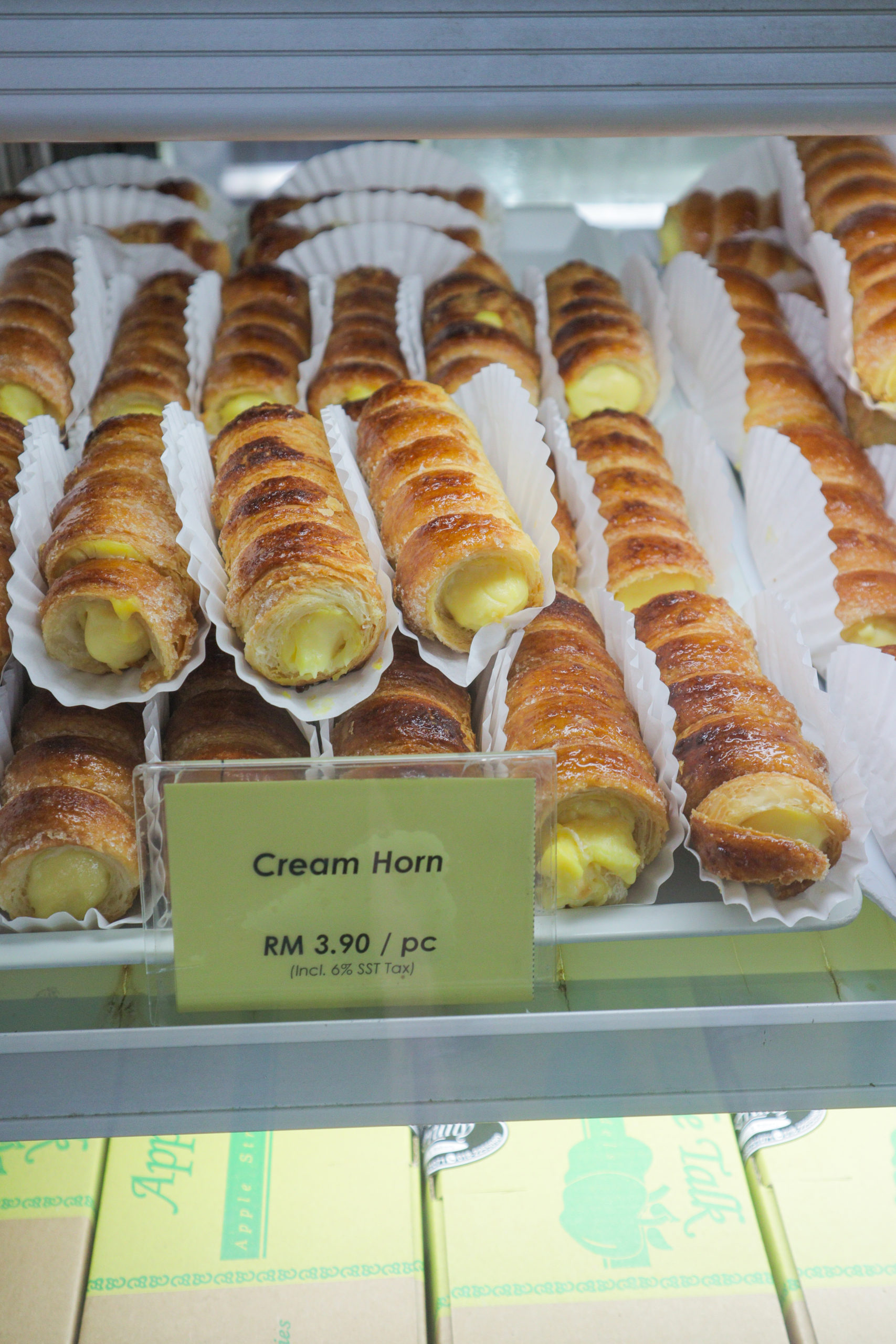 Apple Strudel, Fruity Bakery Klang Thokohmakan