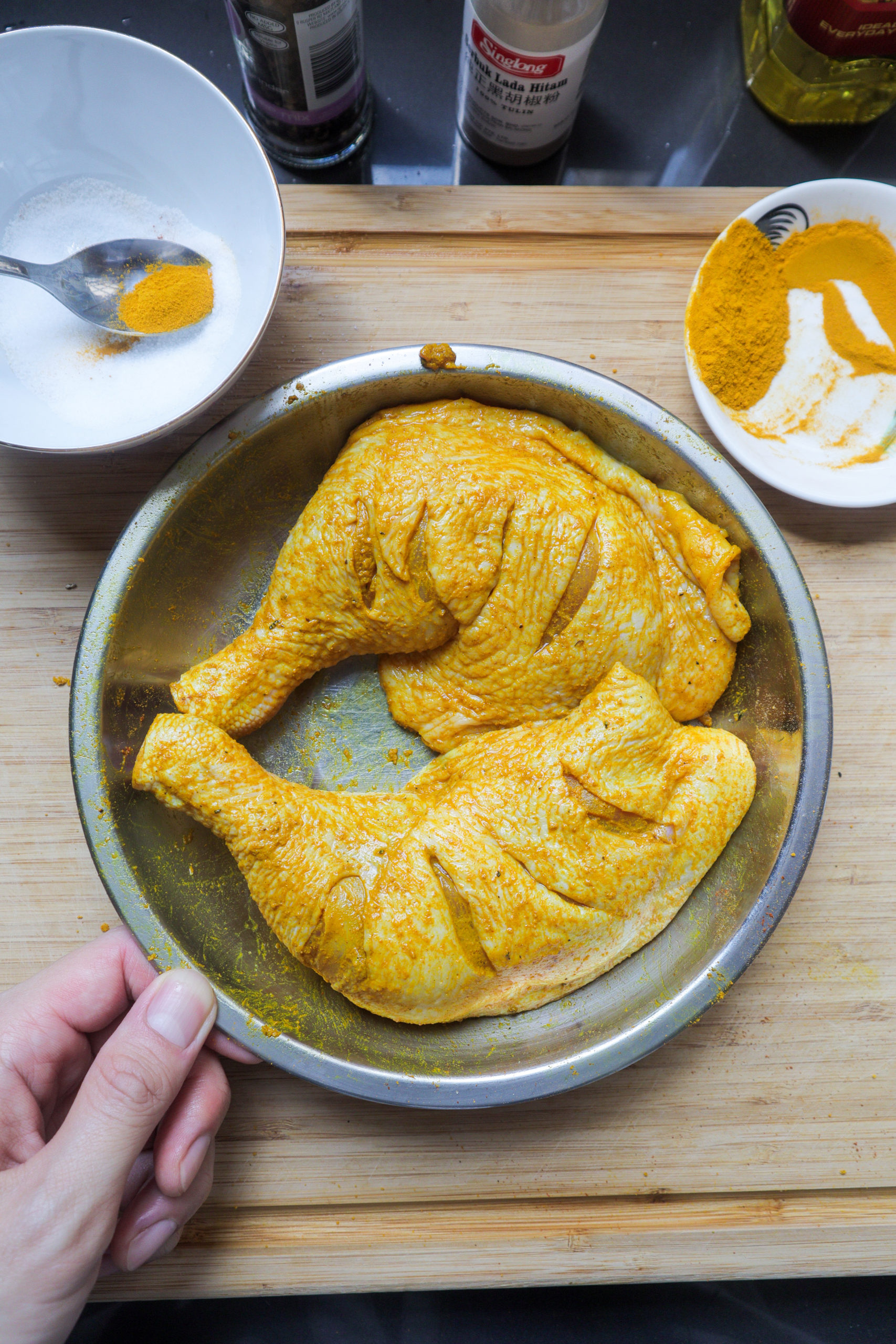 Easy Turmeric Chicken [Recipe] Thokohmakan