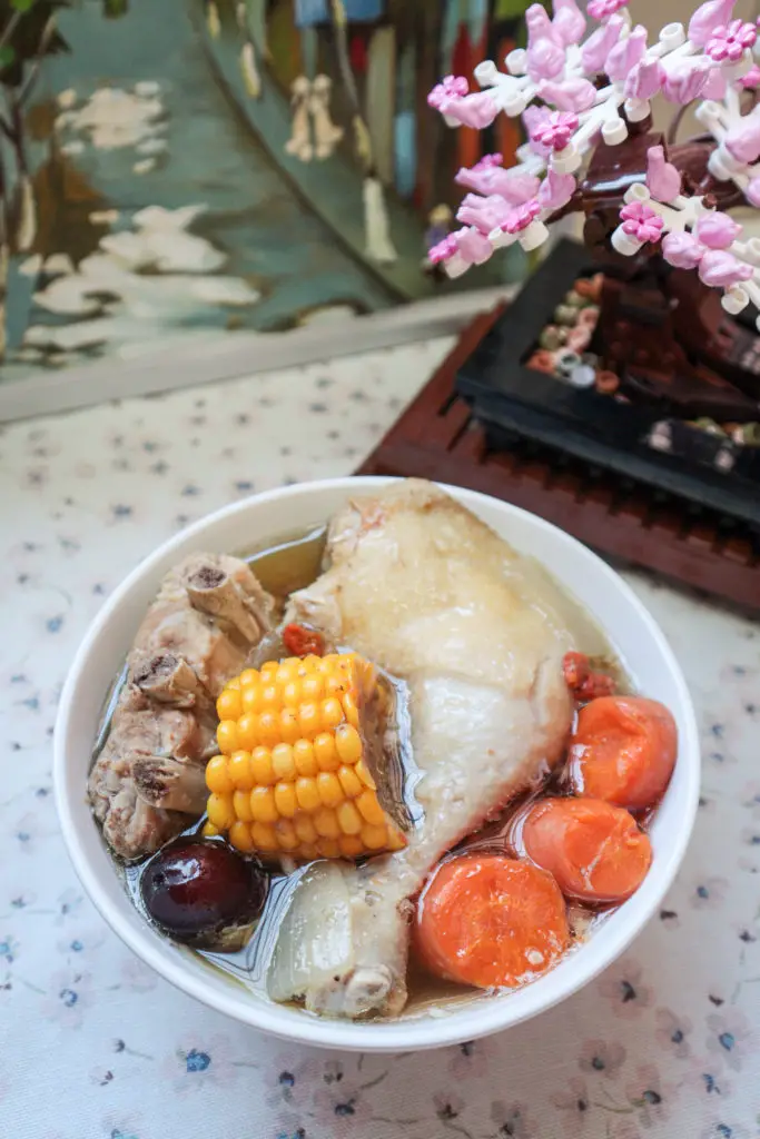 Sweet corn pork ribs soup [Pressure cooker Recipe]