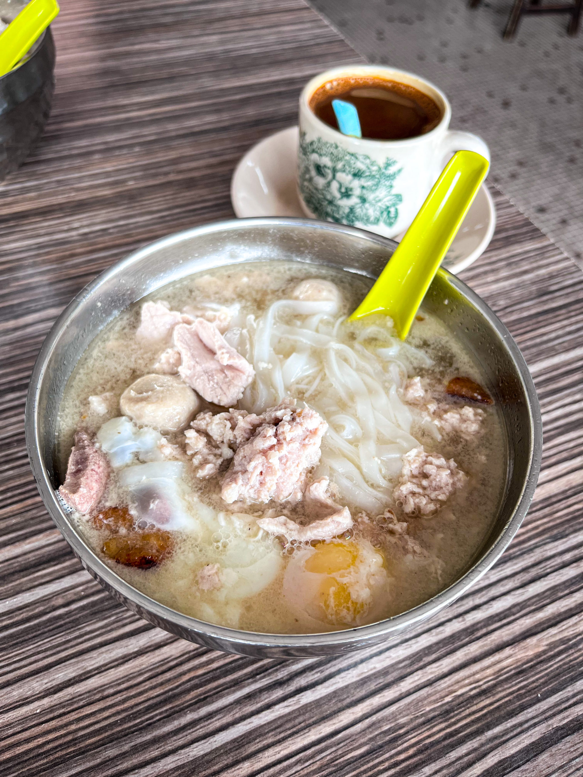 Best Pork Noodles In PJ, Restoran Siong Pin - Thokohmakan