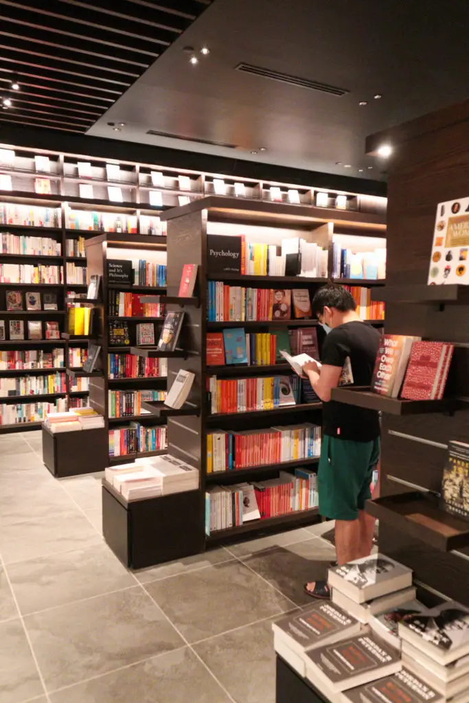 Tsutaya Books Bukit Jalil