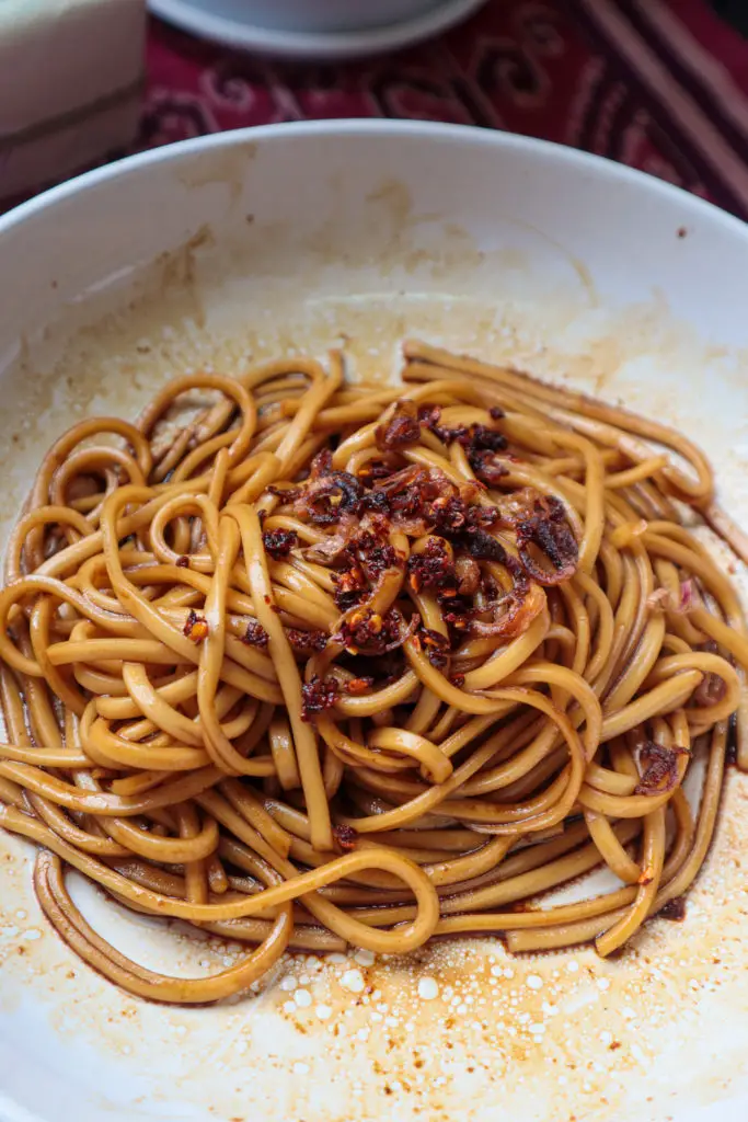 Old Shanghai Scallion Oil Noodles