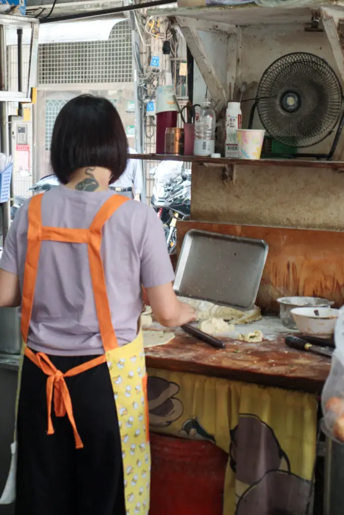 Qingdao Soybean Milk Shop 青島豆漿店