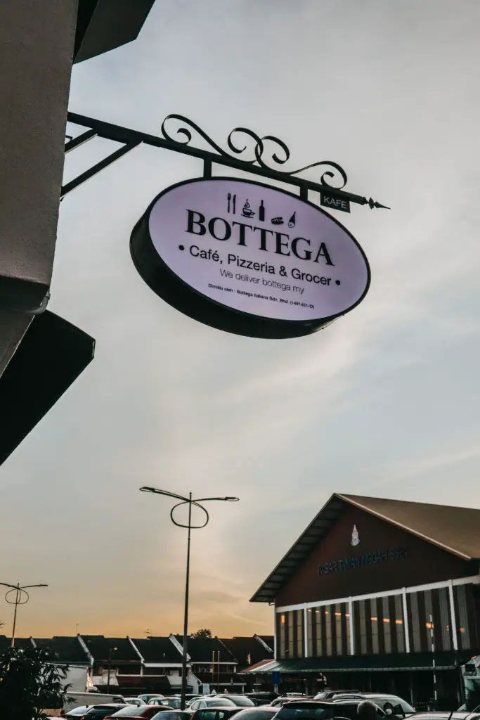 Bottega PJ