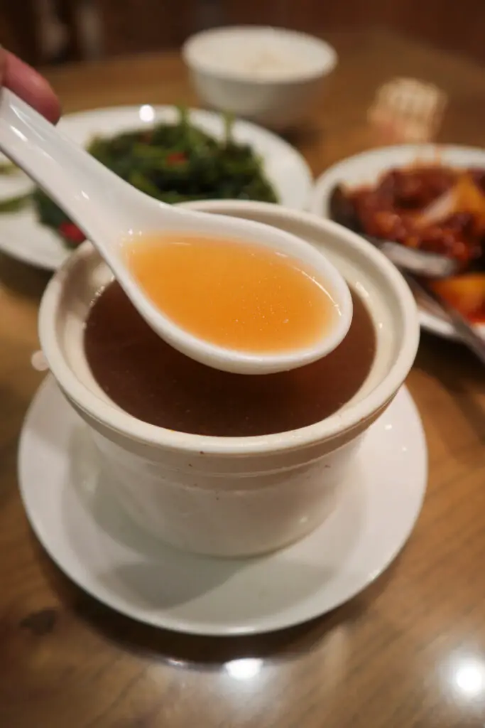 Soup Restaurant One Utama 三盅兩件 