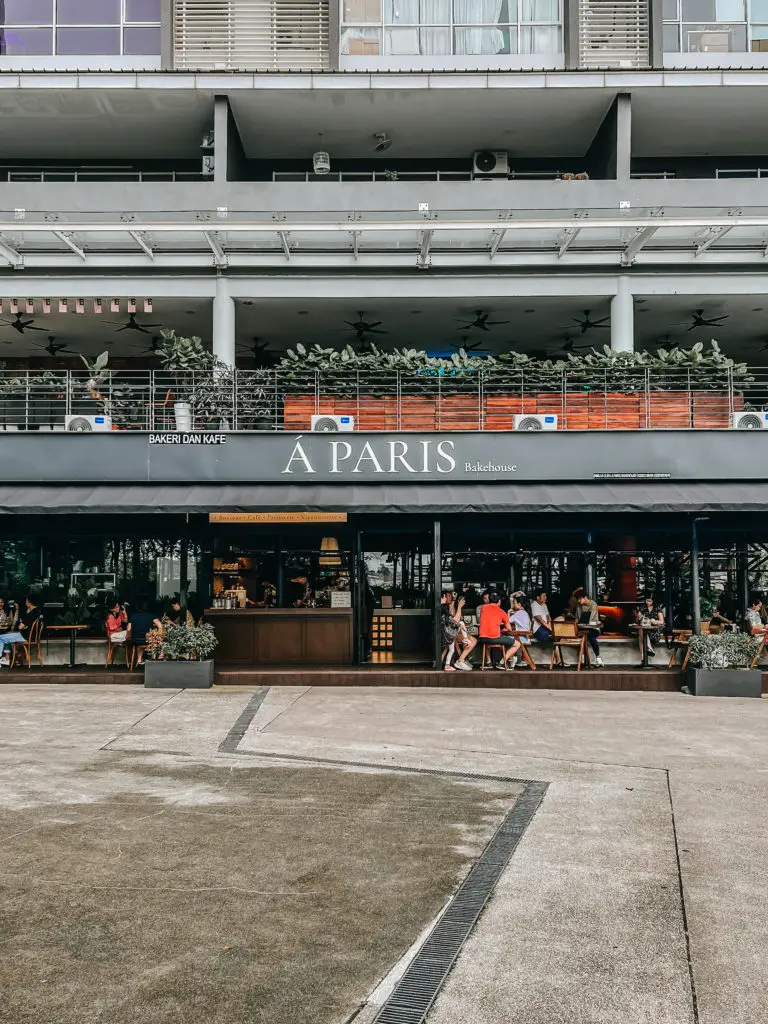 A Paris Bakehouse