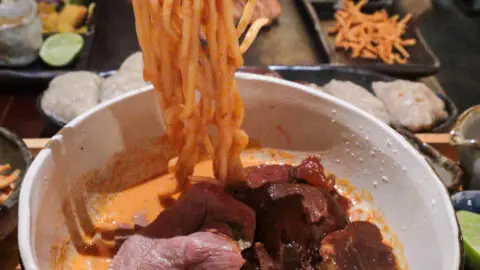 Khao-So-i
