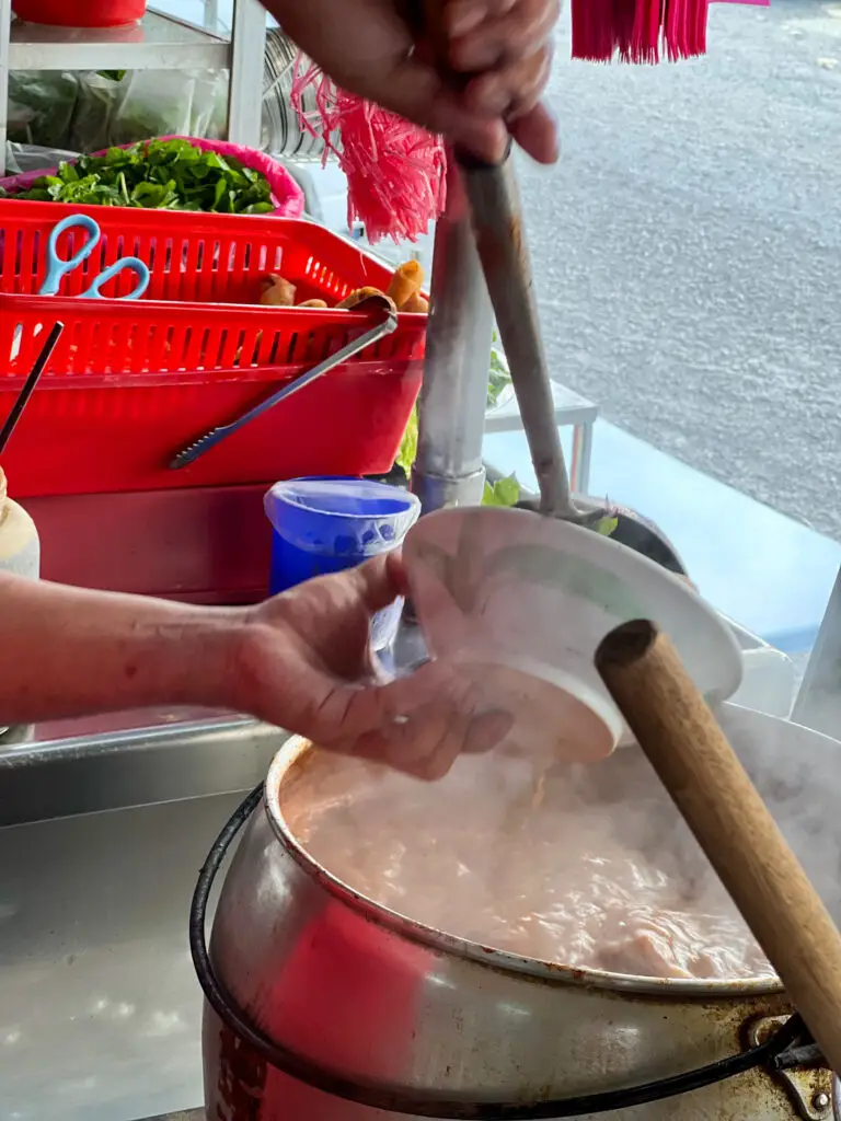 Farlim Shell Station Laksa