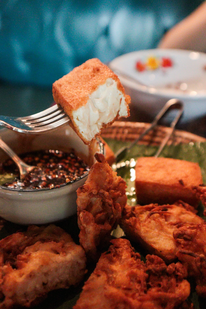 Sri Trat Restaurant & Bar