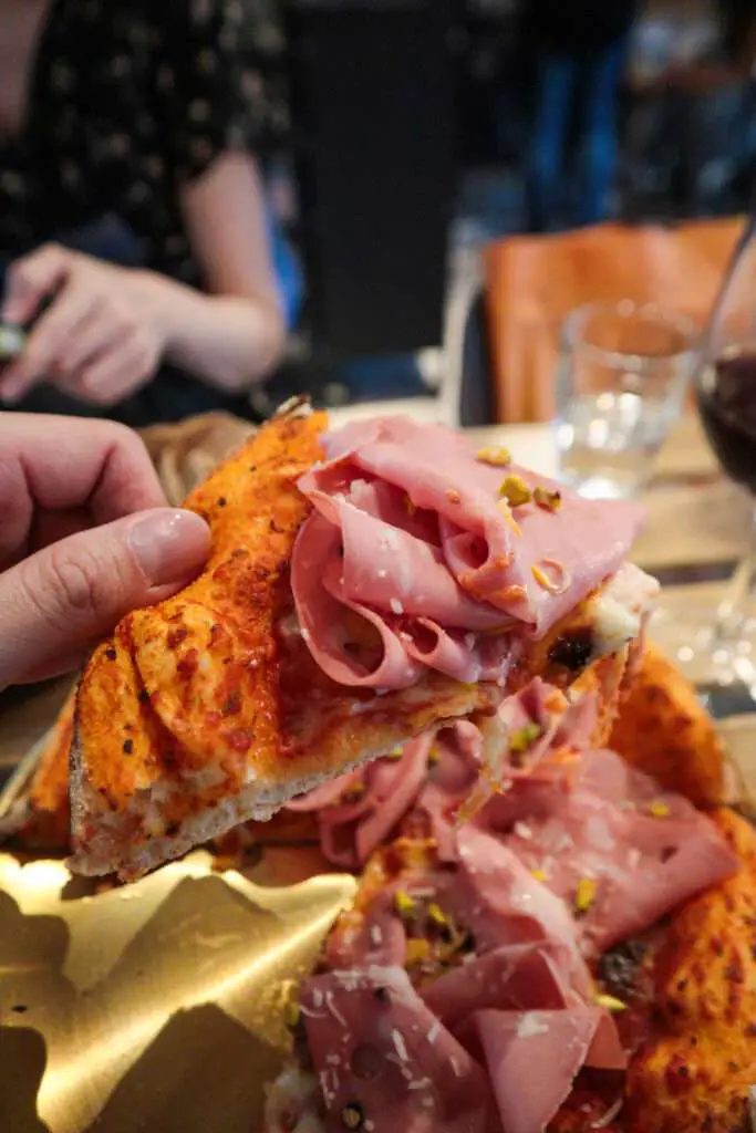 Dante Carlos Pizzeria