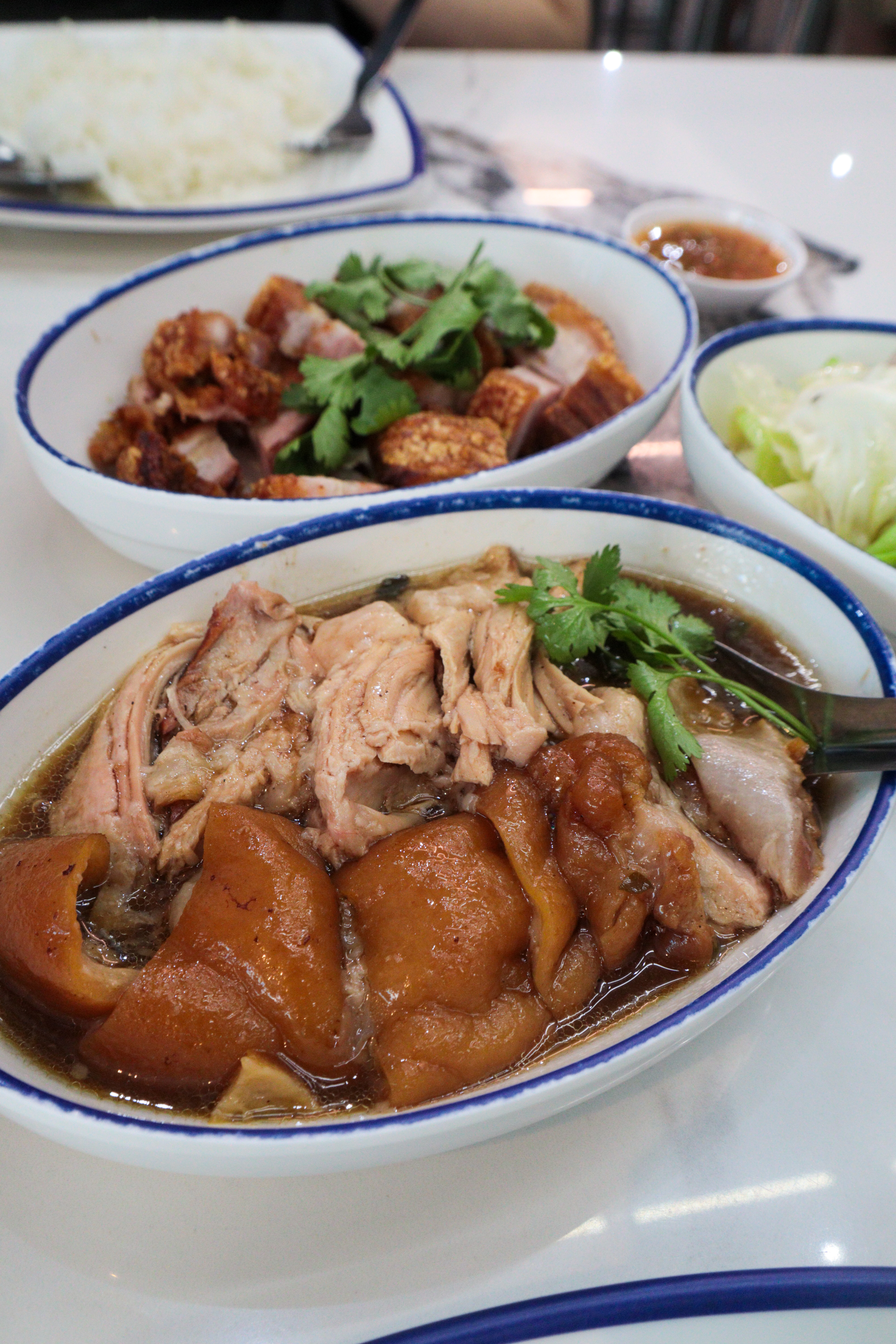 Mueang Thong Pork Knuckle Rice