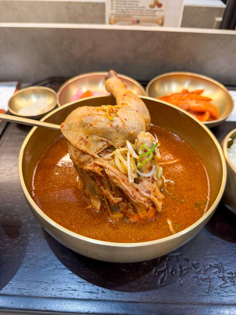 EonYoung Chicken Noodle